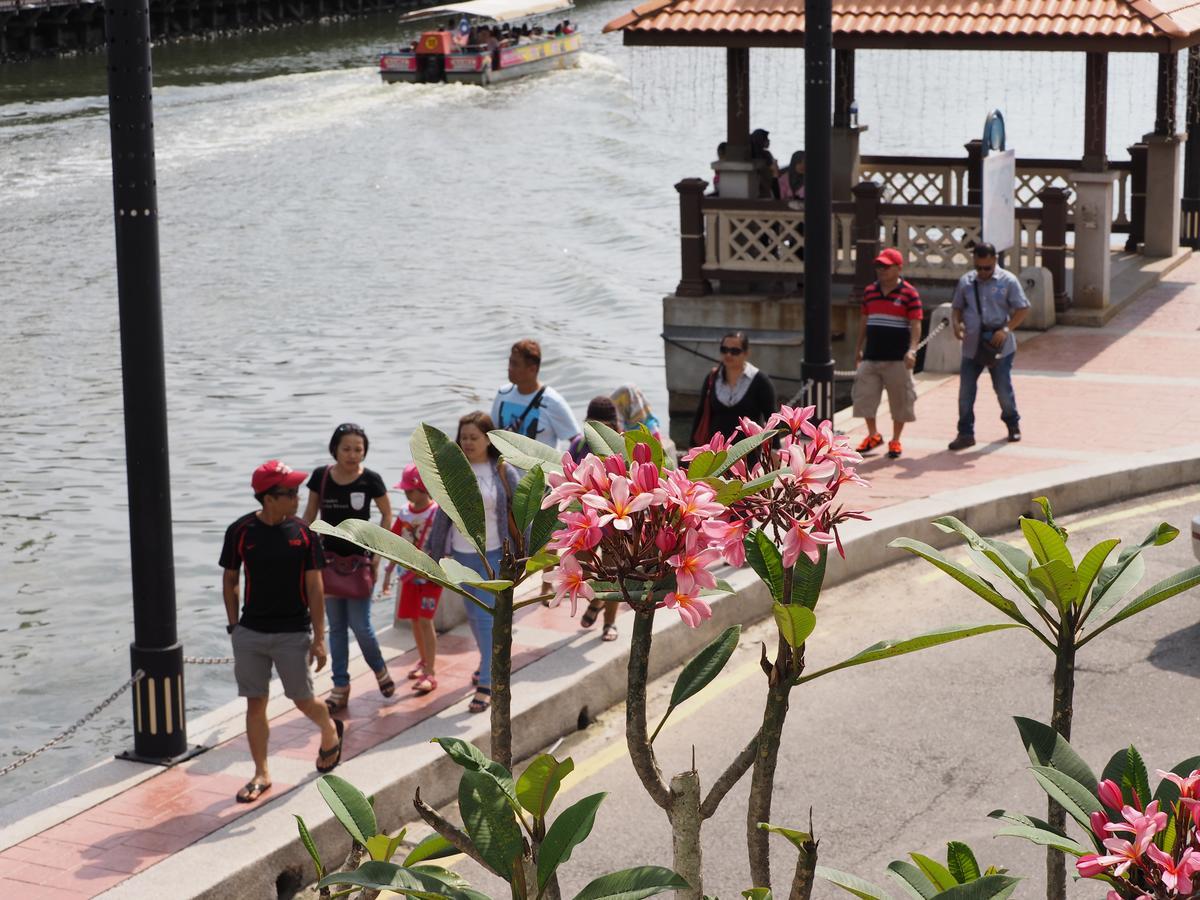 Heeren House Hotel Malacca Buitenkant foto